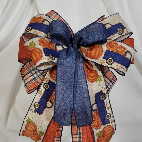 Blue Pumpkin Truck w/Plaid Lantern Bow, Summer Fall Bow, Farmhouse Welcome Bow - Picture 3 of 6